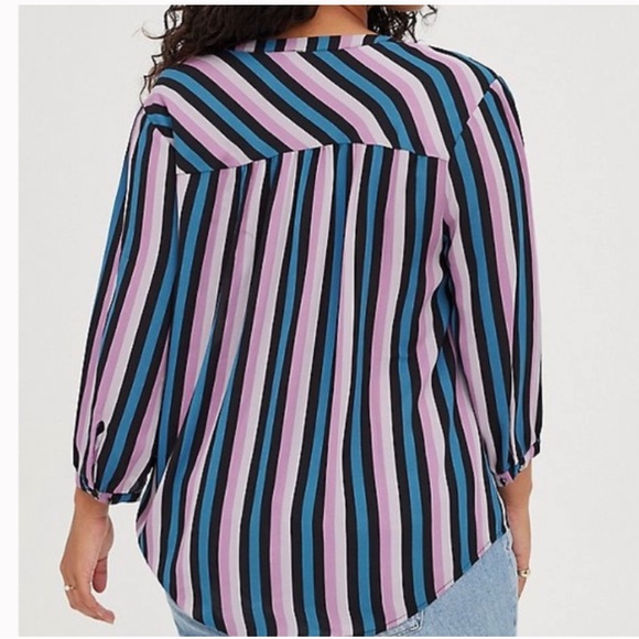 Torrid Georgette Bow Tie Stripe Blouse Top W-508 Plus Size 2X - Picture 3 of 11